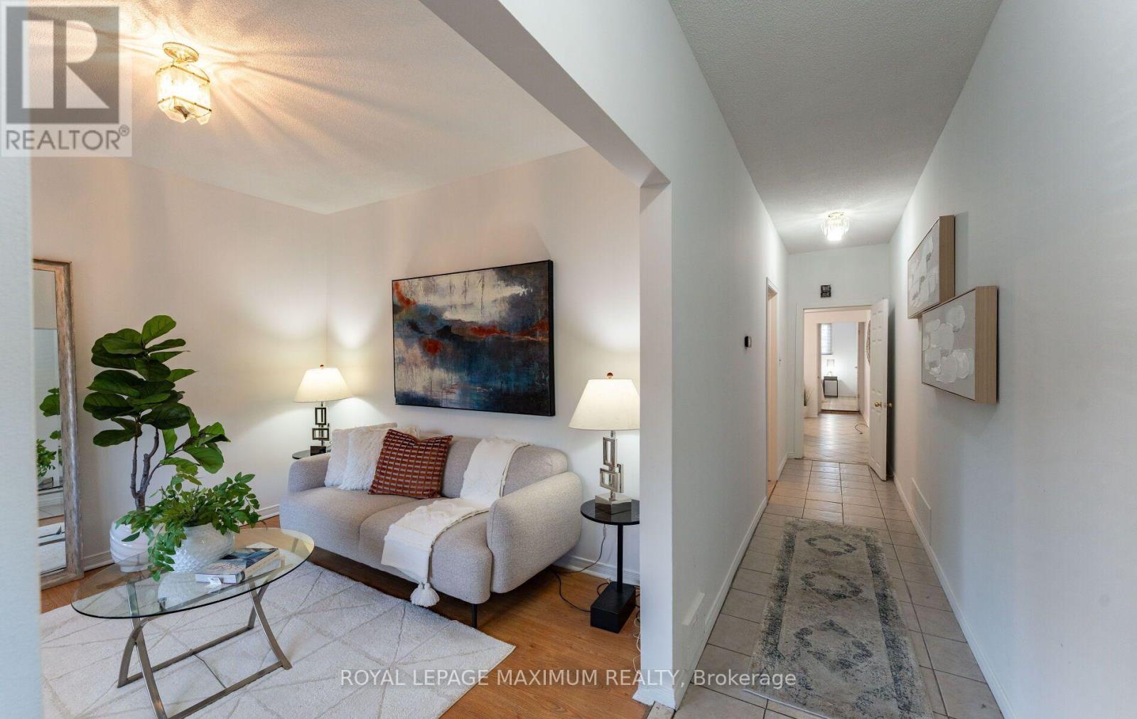 376 MCROBERTS AVENUE - 2