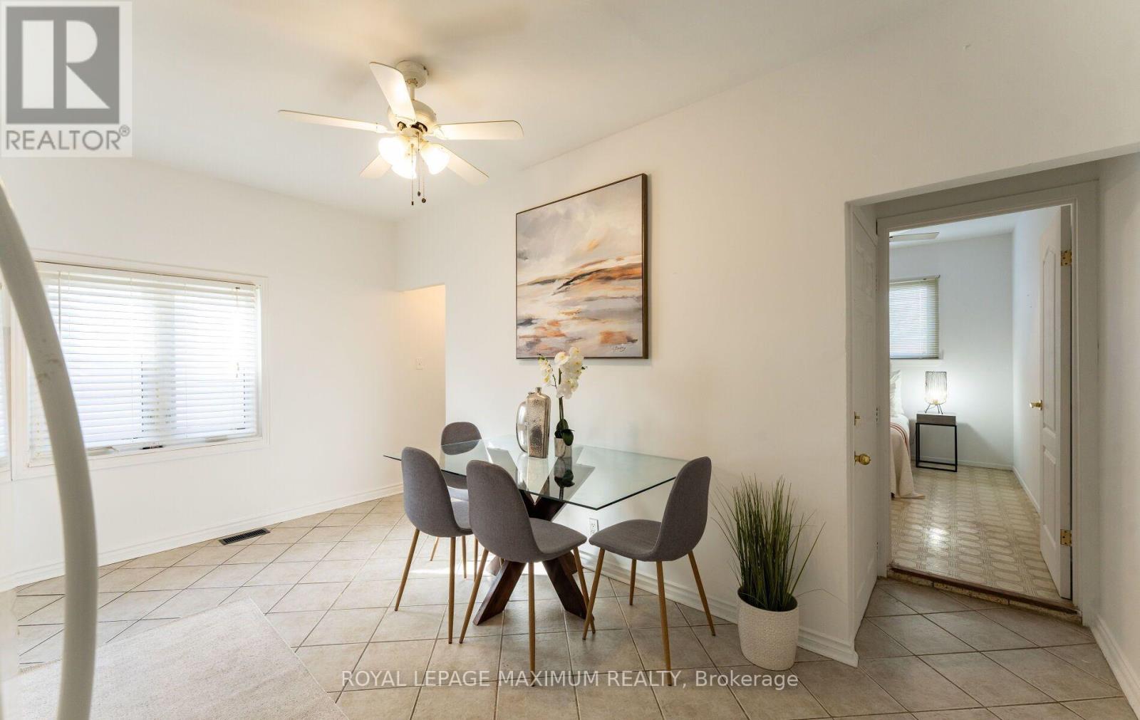 376 MCROBERTS AVENUE - 5