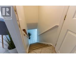 376 Mc Roberts Avenue, Toronto, ON M6E4R2 Photo 18