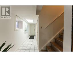 376 Mc Roberts Avenue, Toronto, ON M6E4R2 Photo 19