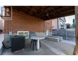 376 Mc Roberts Avenue, Toronto, ON M6E4R2 Photo 38