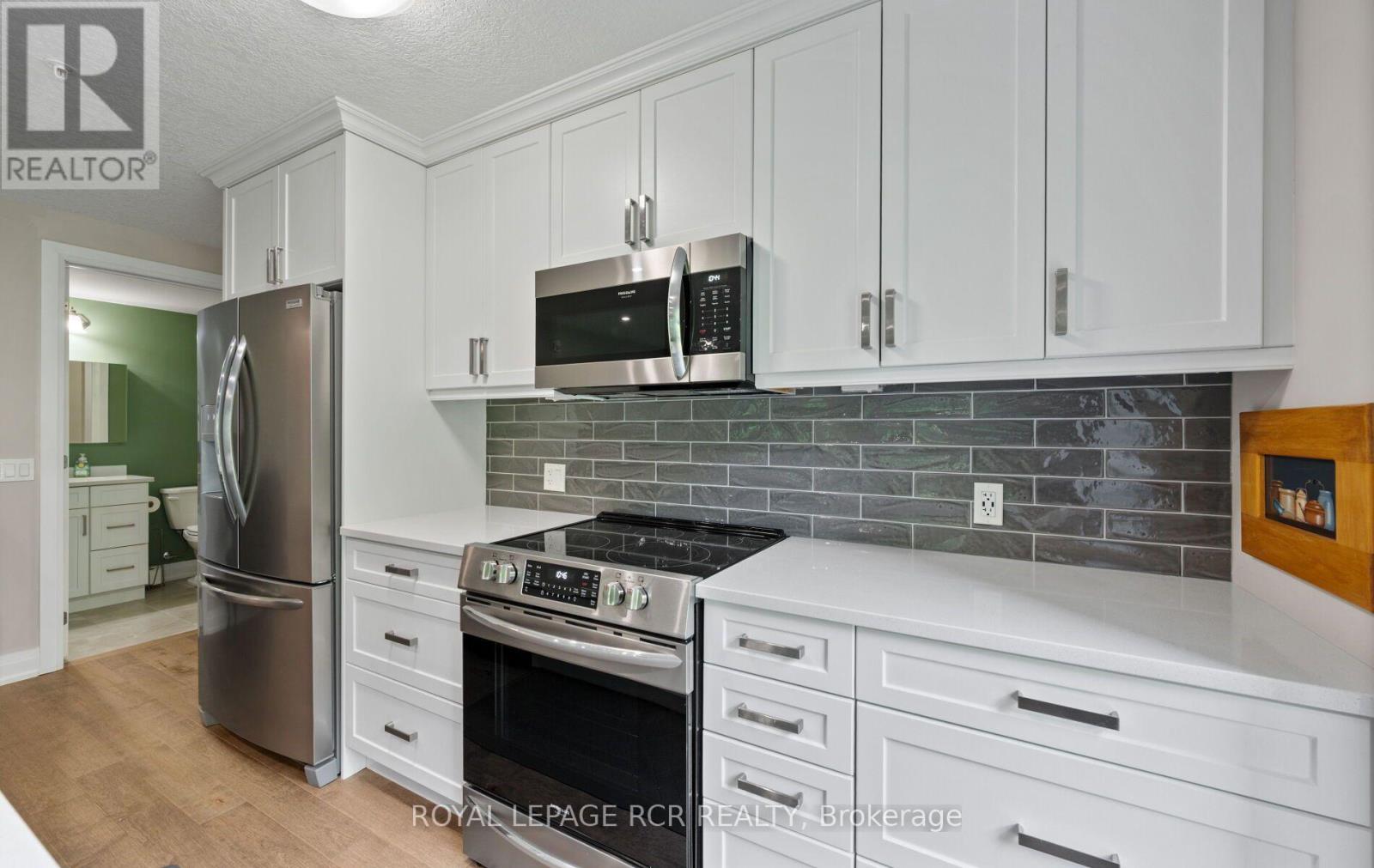 #210 105 SPENCER AVENUE - 23