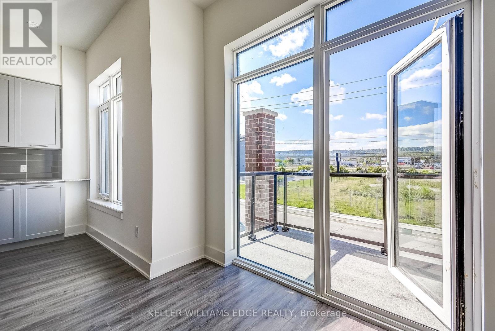 58 WINDWARD DRIVE - 19