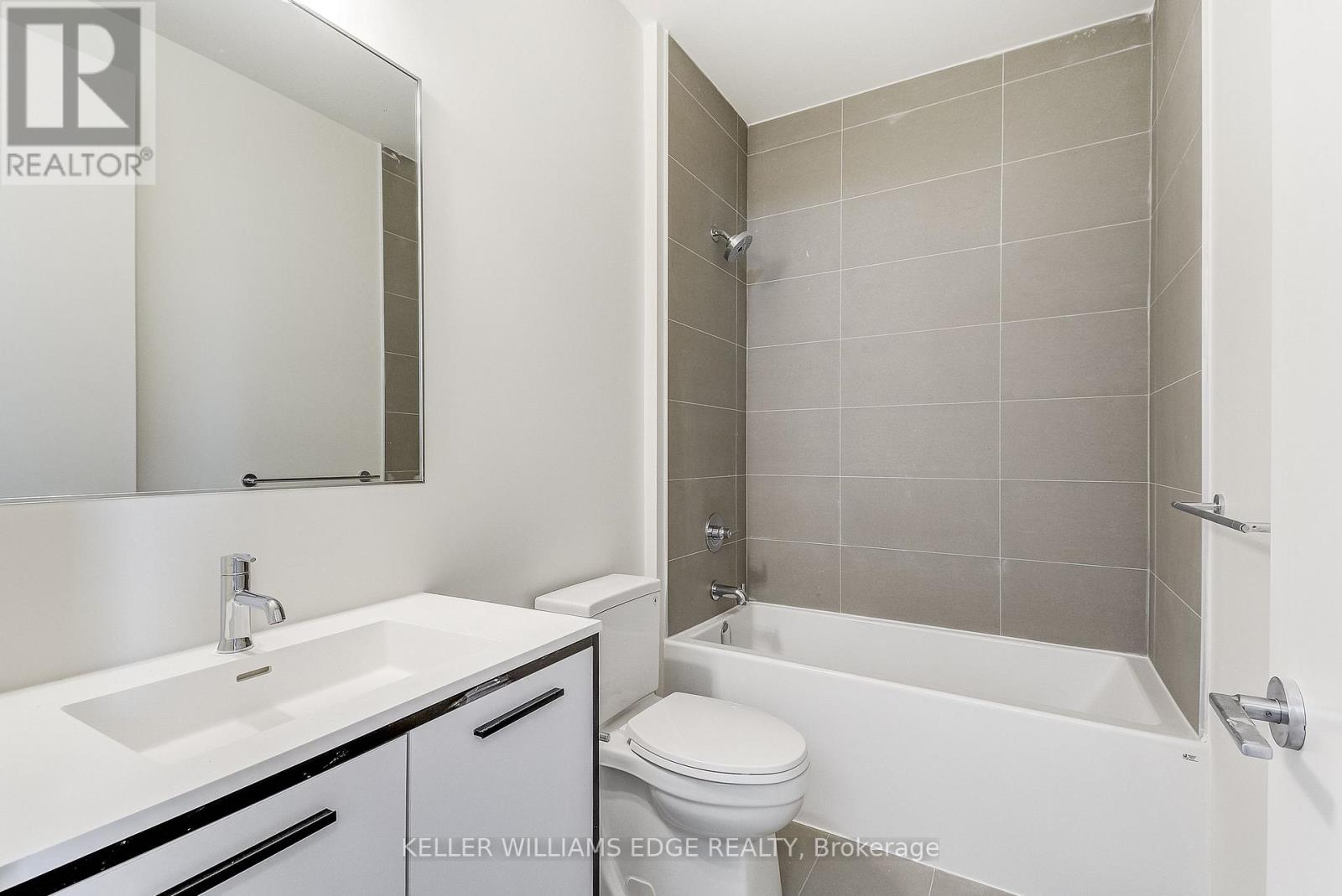 58 WINDWARD DRIVE - 22