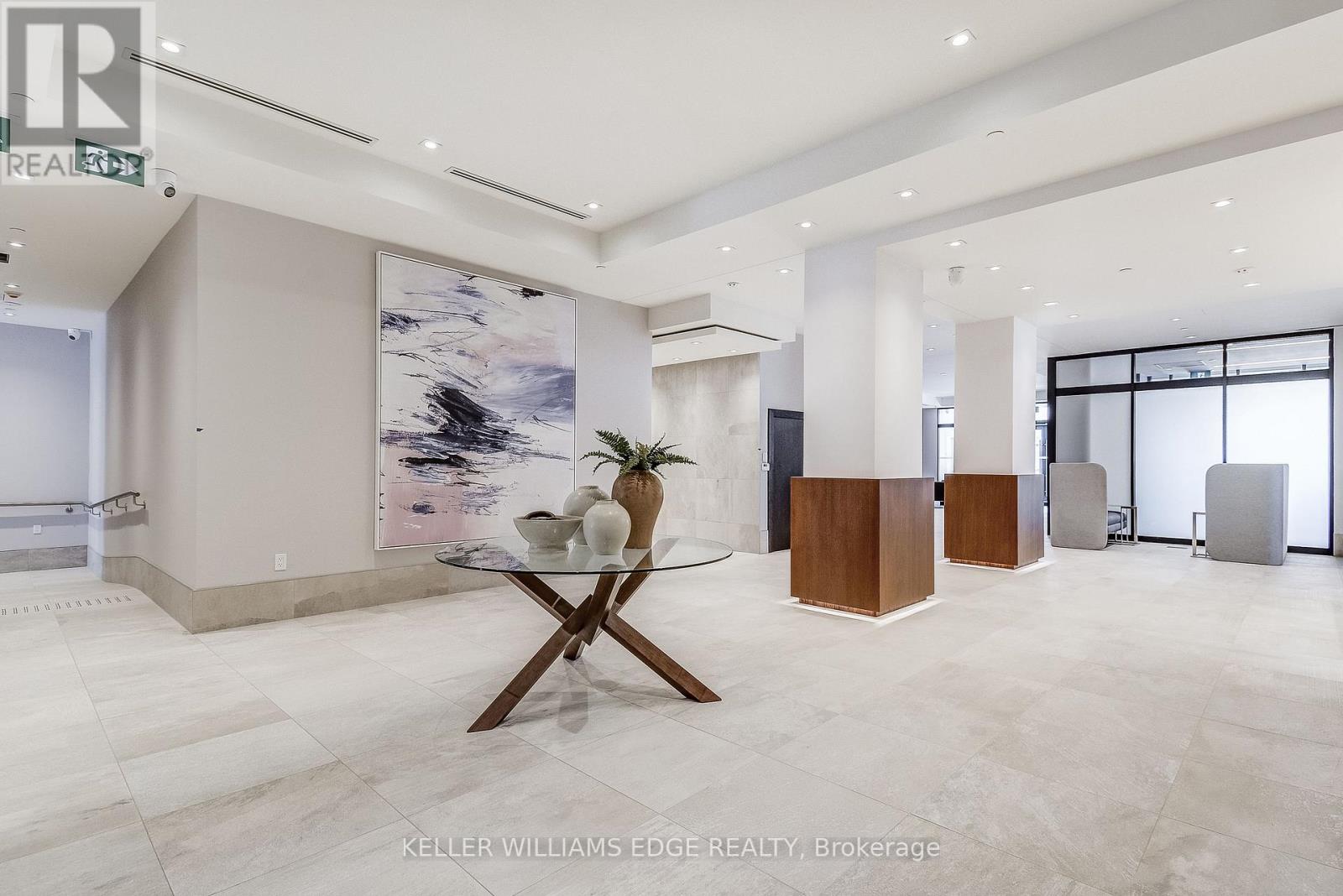 58 WINDWARD DRIVE - 36