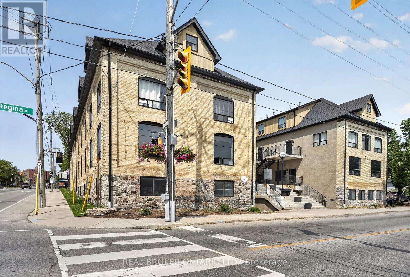 9 - 12 BRIDGEPORT ROAD E — photo 2