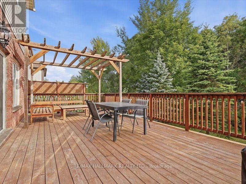 82 DOON MILLS DRIVE - 18