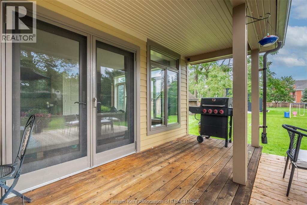 7137 Creek LINE West - Image 29