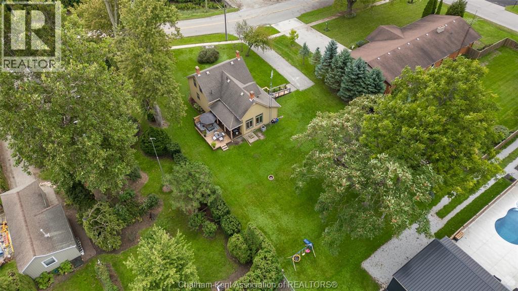 7137 Creek LINE West - Image 35
