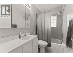 3189 Mckay, Windsor, ON  Photo 19