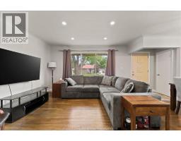 Bedroom - 3189 Mckay, Windsor, ON  Photo 7