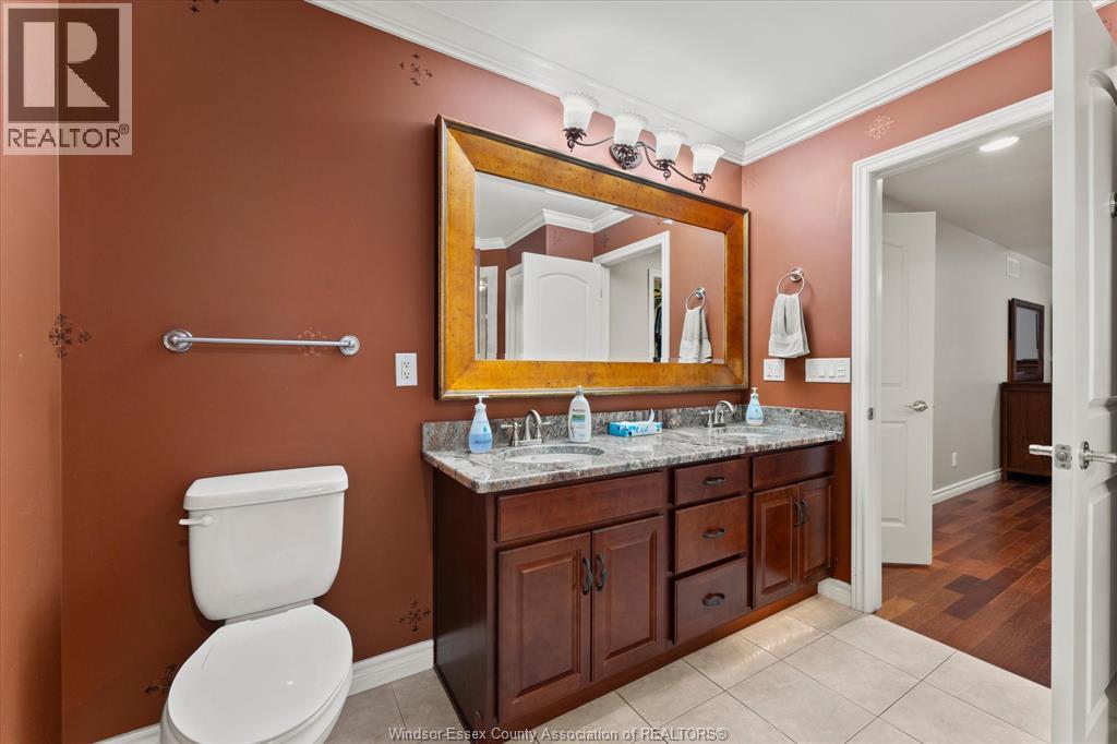 1031 Huntington BOULEVARD - Image 22