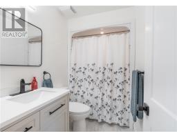 Bathroom - 4961 Coleen Avenue, Hanmer, ON P3P1H3 Photo 8
