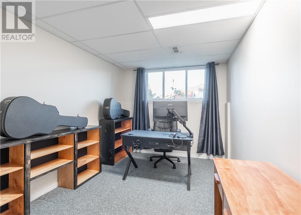 103 Cedar Green Drive - Image 19