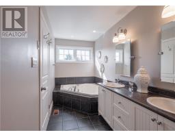 4215 Heritage Drive, Hanmer, ON P3P1Z6 Photo 27