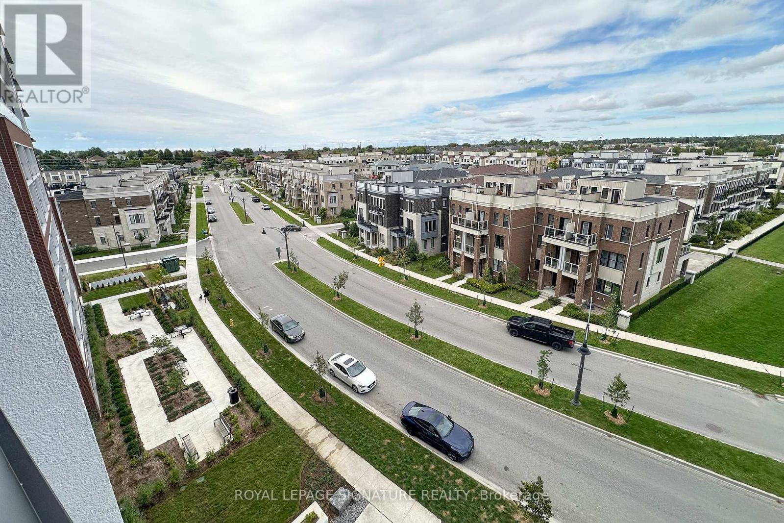 #613 51 CLARINGTON BOULEVARD - 13