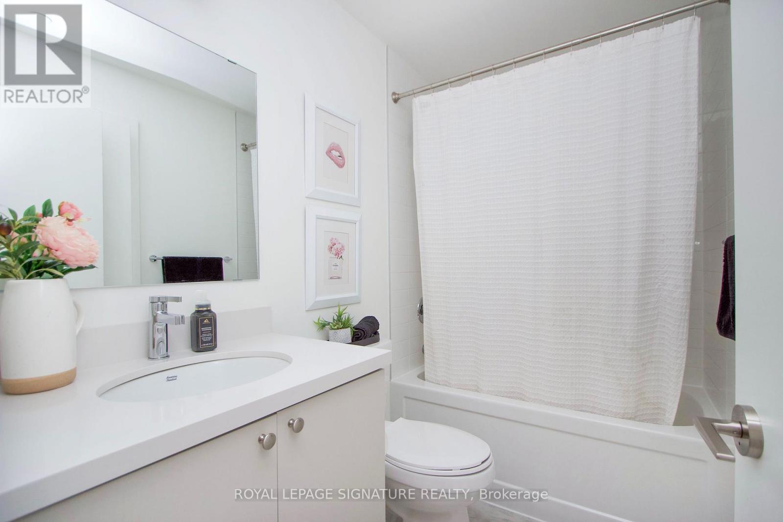 #613 51 CLARINGTON BOULEVARD - 16