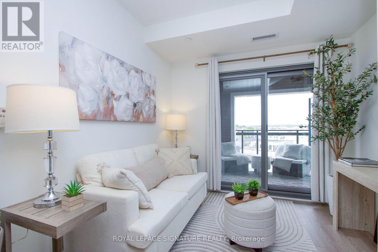 #613 51 CLARINGTON BOULEVARD - 7