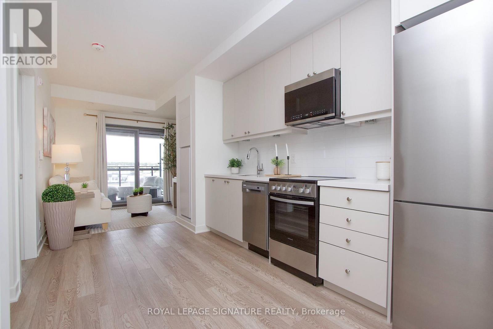 Property for sale at 613 - 51 CLARINGTON BOULEVARD