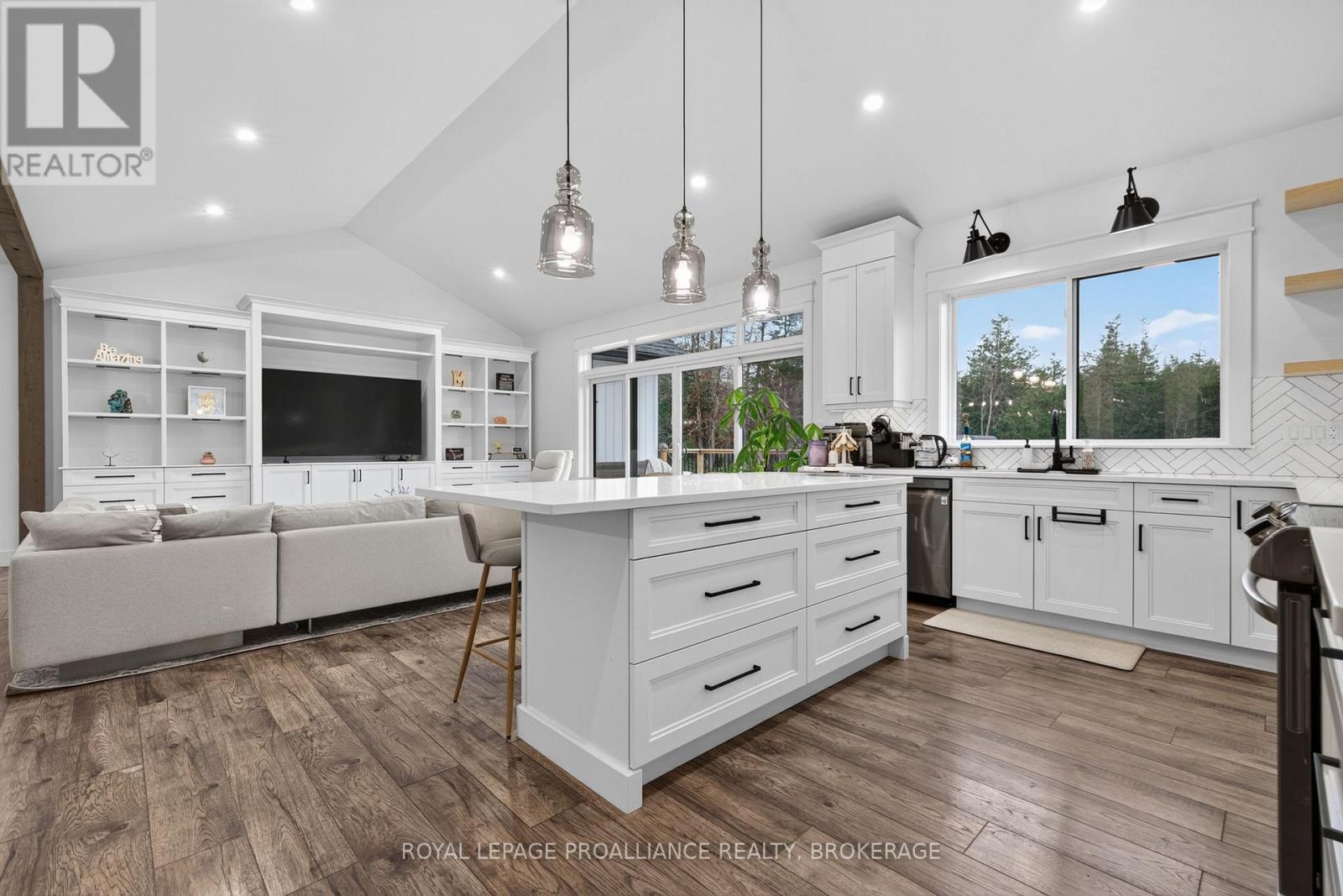 4575 BLESSINGTON ROAD - Image 17