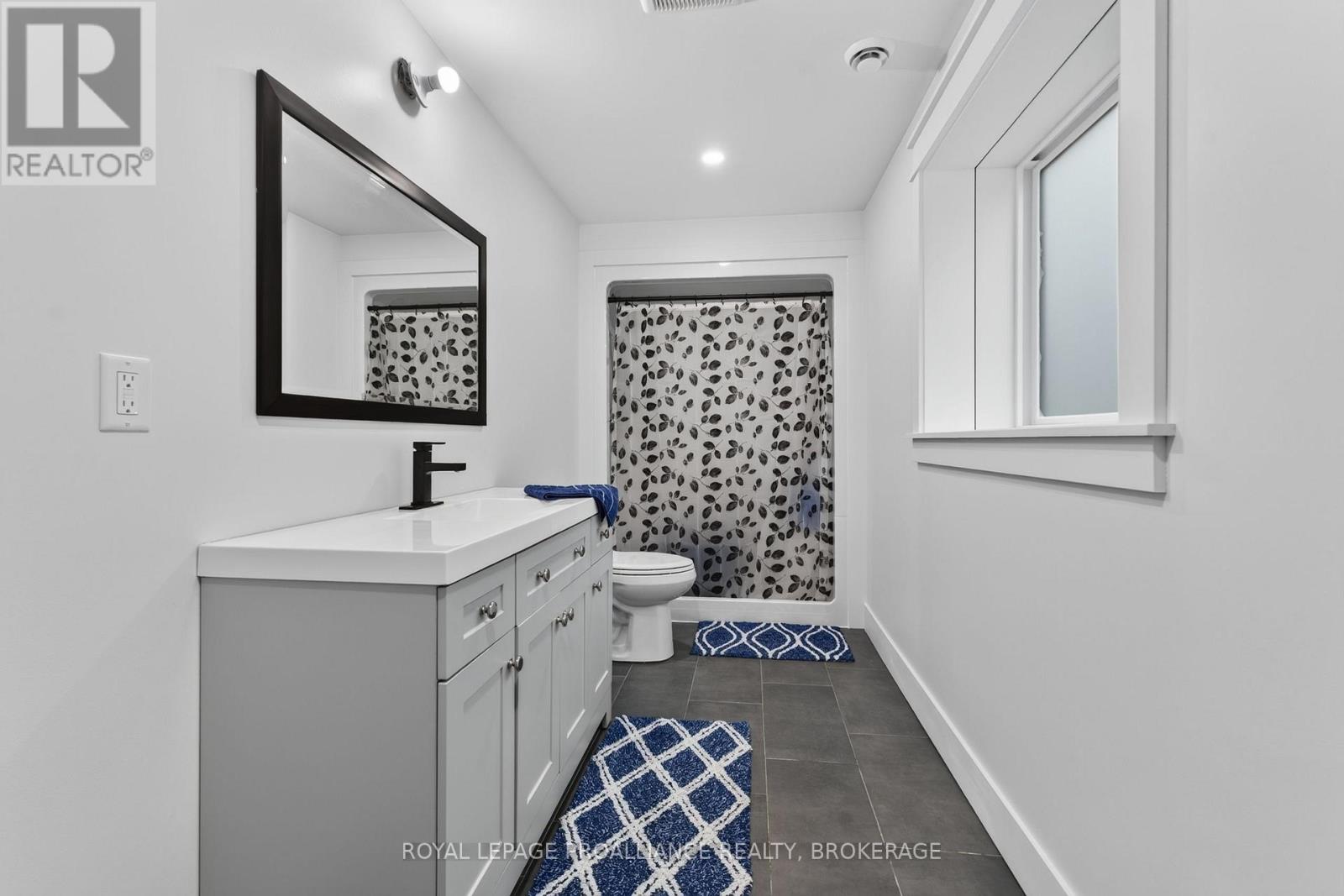4575 BLESSINGTON ROAD - Image 38