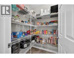 33 Yorkville Green Sw, Calgary, AB T2X4J8 Photo 22