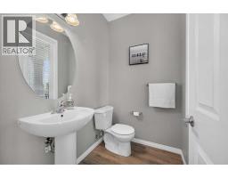 33 Yorkville Green Sw, Calgary, AB T2X4J8 Photo 23