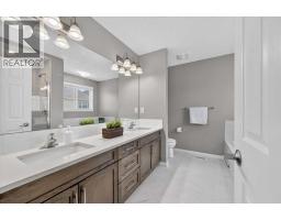 33 Yorkville Green Sw, Calgary, AB T2X4J8 Photo 28