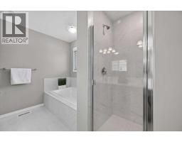 33 Yorkville Green Sw, Calgary, AB T2X4J8 Photo 29