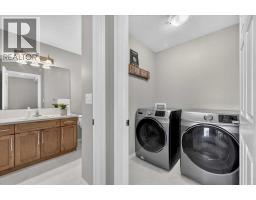 33 Yorkville Green Sw, Calgary, AB T2X4J8 Photo 33
