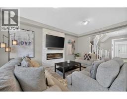 2pc Bathroom - 33 Yorkville Green Sw, Calgary, AB T2X4J8 Photo 8