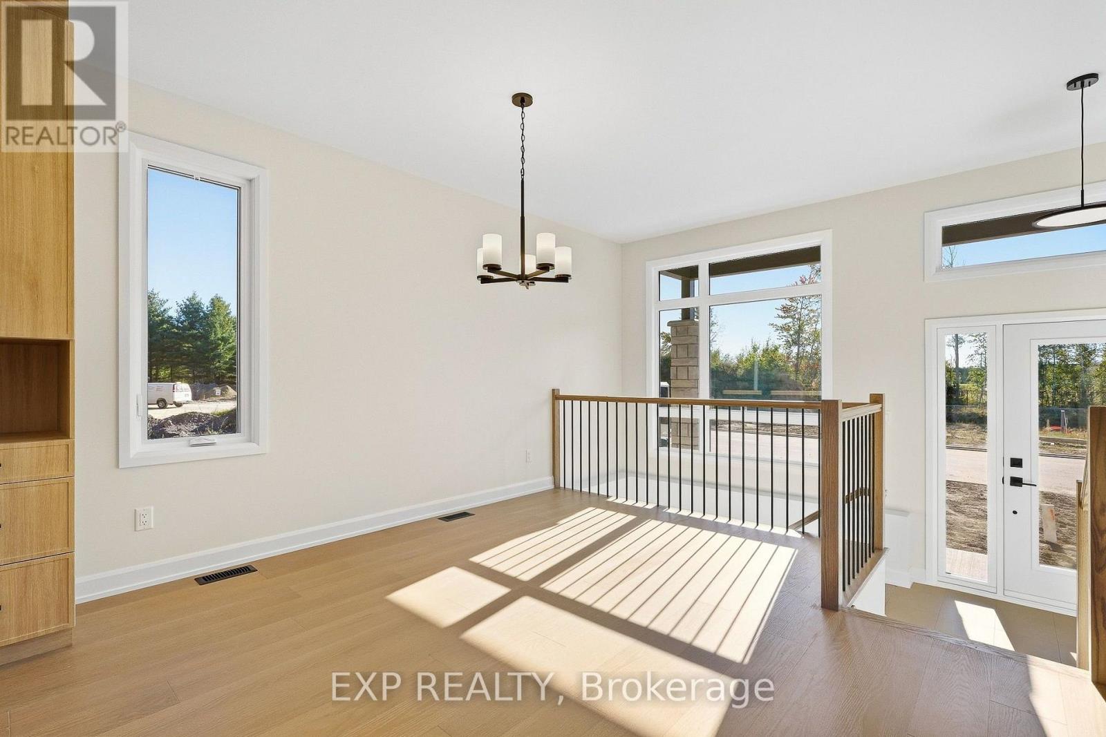 54 HUGHES CIRCLE - 5