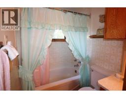 430006 Range Road 232, Rural Ponoka County, AB T4J1R1 Photo 13