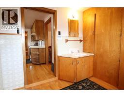 430006 Range Road 232, Rural Ponoka County, AB T4J1R1 Photo 14