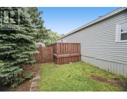 14 Ashgrove Drive thumbnail 16