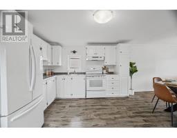 14 Ashgrove Drive thumbnail 8