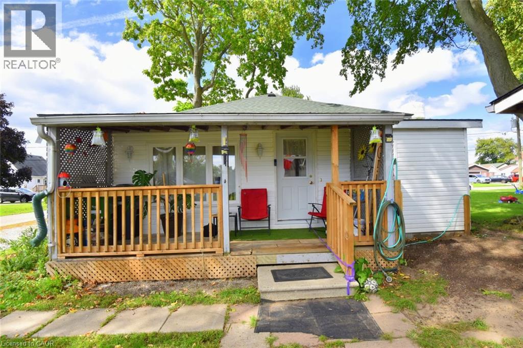 8 CHESTNUT Street - Image 14