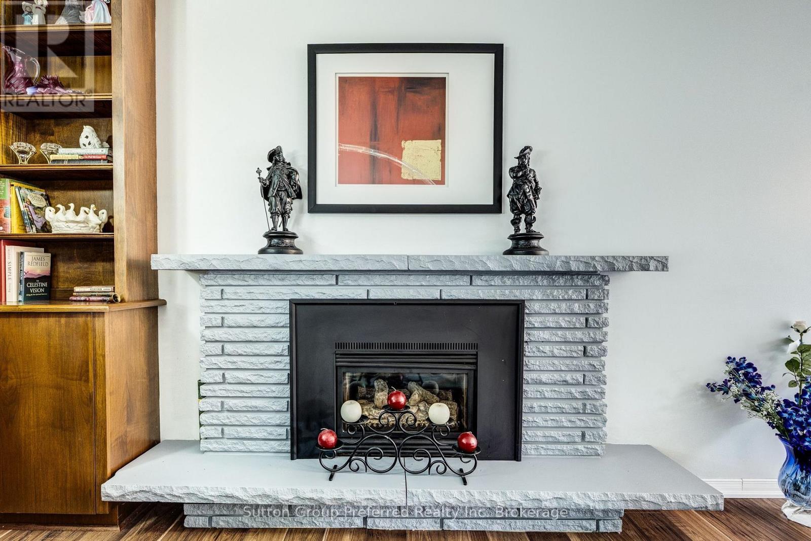 260 FERNCREST ROAD - 13