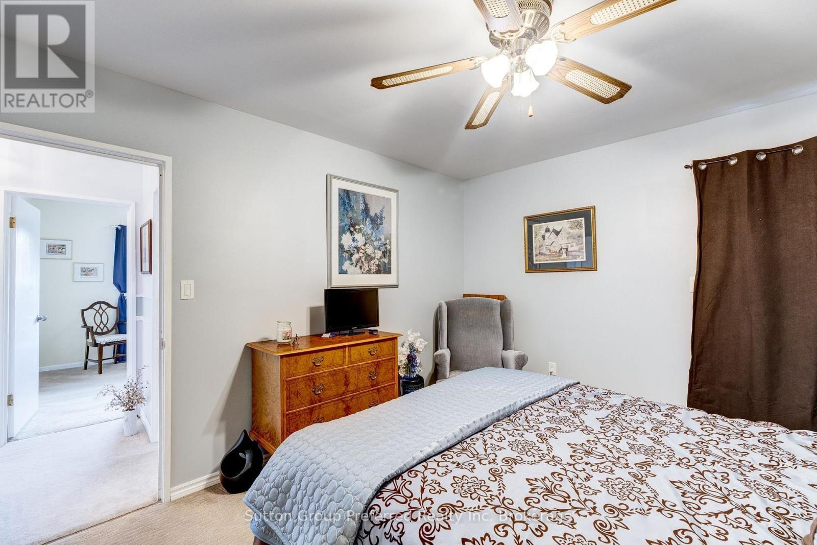 260 FERNCREST ROAD - 25