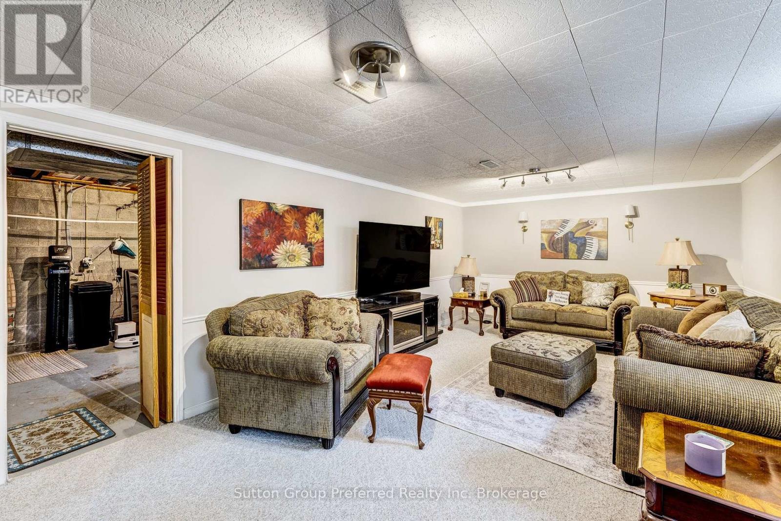260 FERNCREST ROAD - 30