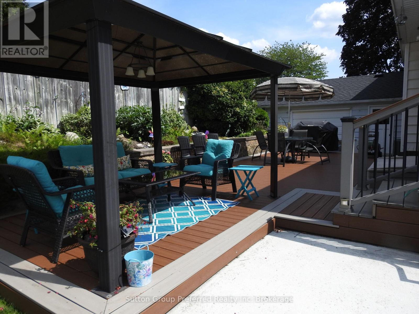 260 FERNCREST ROAD - Image 34