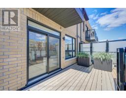 4 - 12 Lytham Green Circle, Newmarket, ON L3X3A8 Photo 18