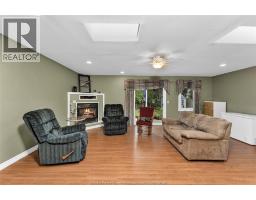 Living room - 3415 Randolph, Windsor, ON N9E3E9 Photo 12