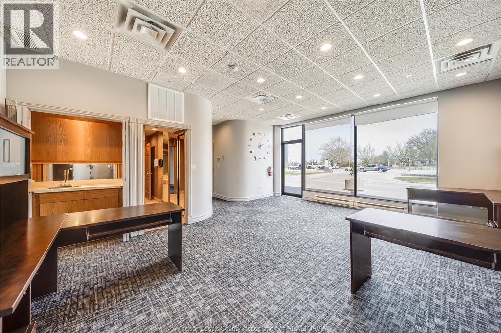 515 RIVERSIDE DRIVE West Unit# 104 A, Windsor — photo 13