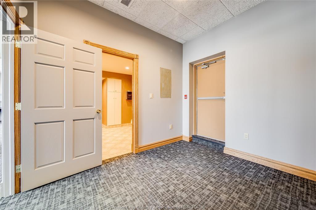 515 RIVERSIDE DRIVE West Unit# 104 A, Windsor — photo 18