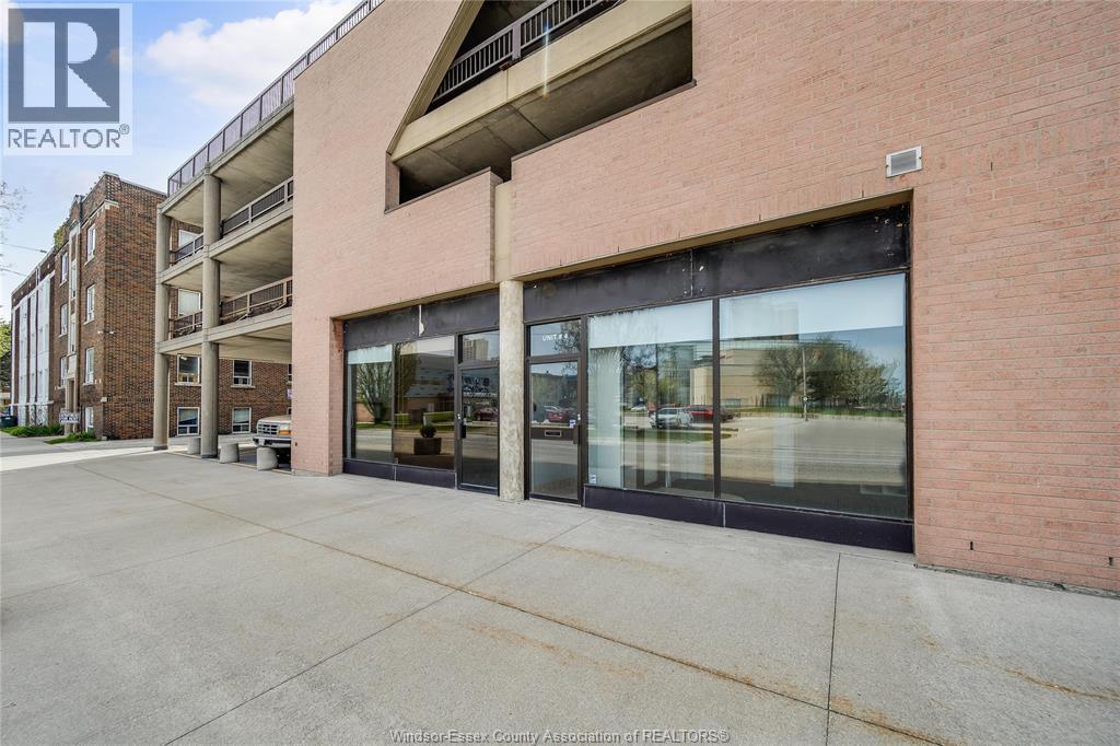 515 RIVERSIDE DRIVE West Unit# 104 A, Windsor — photo 3
