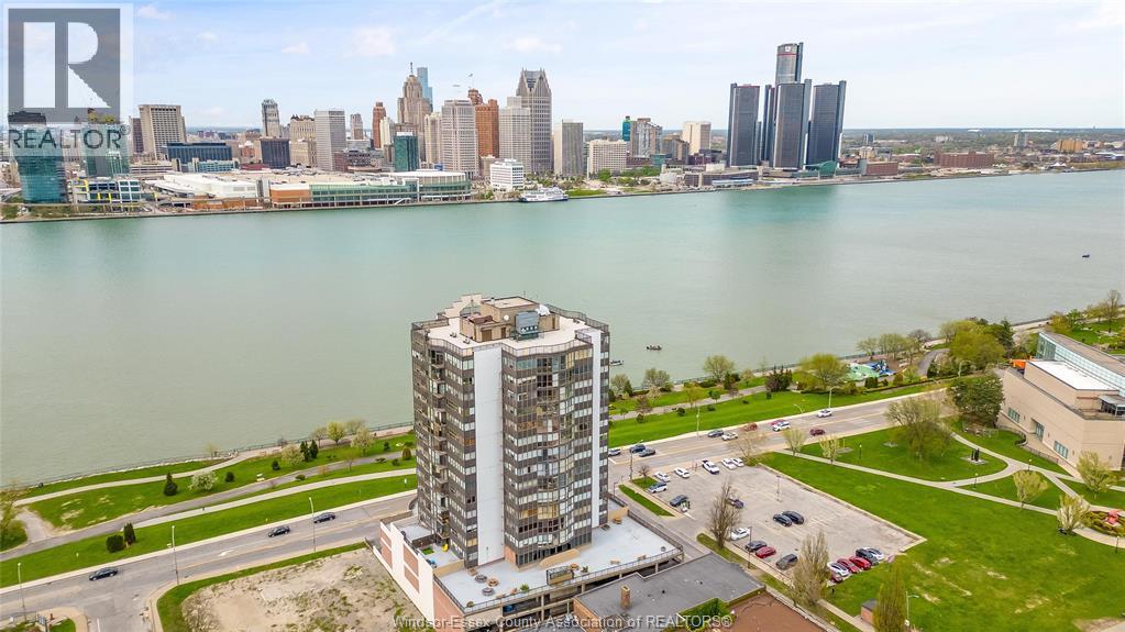 515 RIVERSIDE DRIVE West Unit# 104 A, Windsor — photo 6