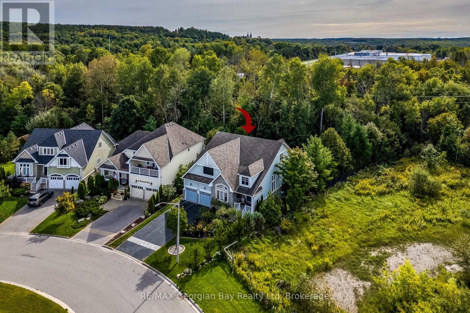 68 RIVERWALK PLACE - 3