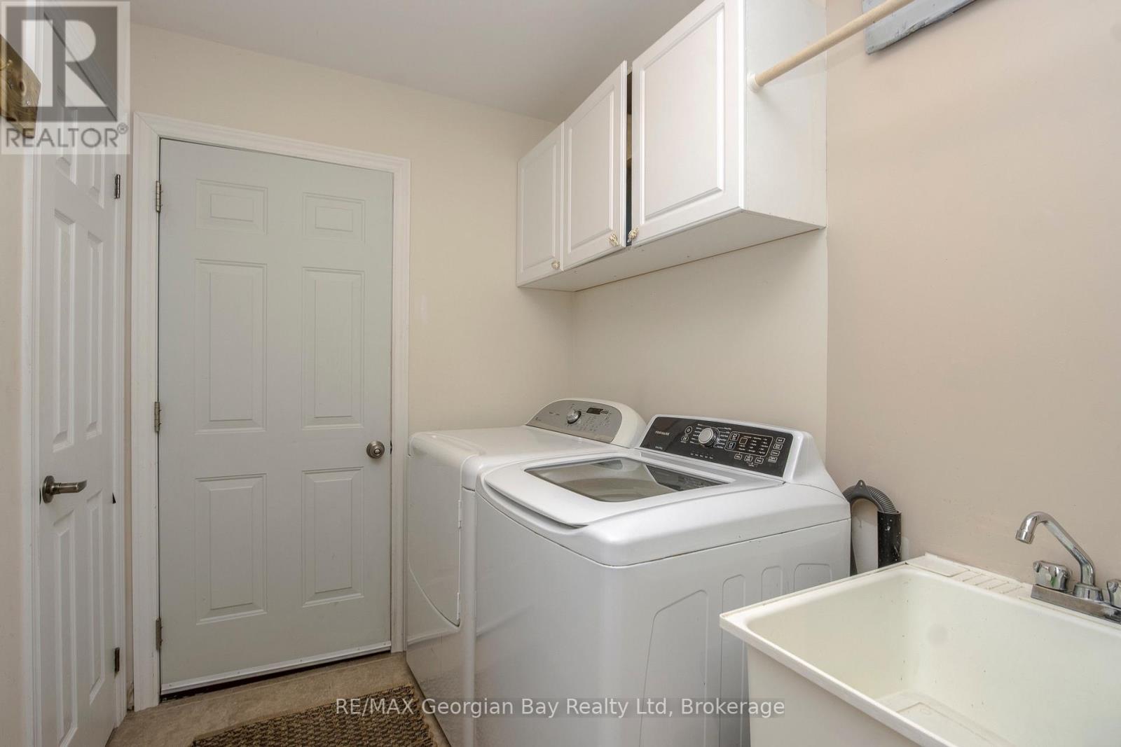 68 RIVERWALK PLACE - Image 31