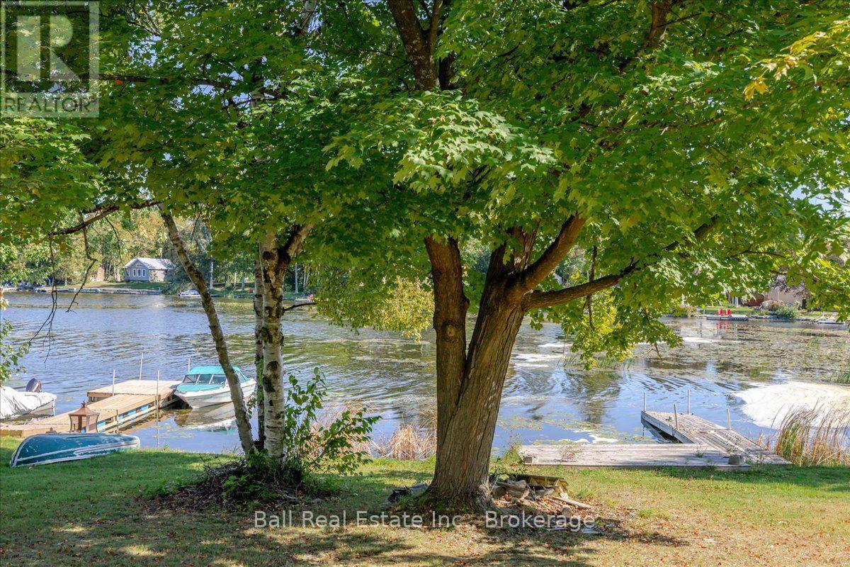 1420 EASTVIEW DRIVE - 10